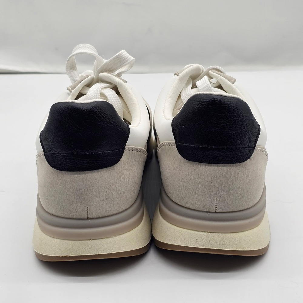 New Dolce Vita  Women's Sneaker Size 9 White With Black Stripe Zabble - Picture 3 of 10